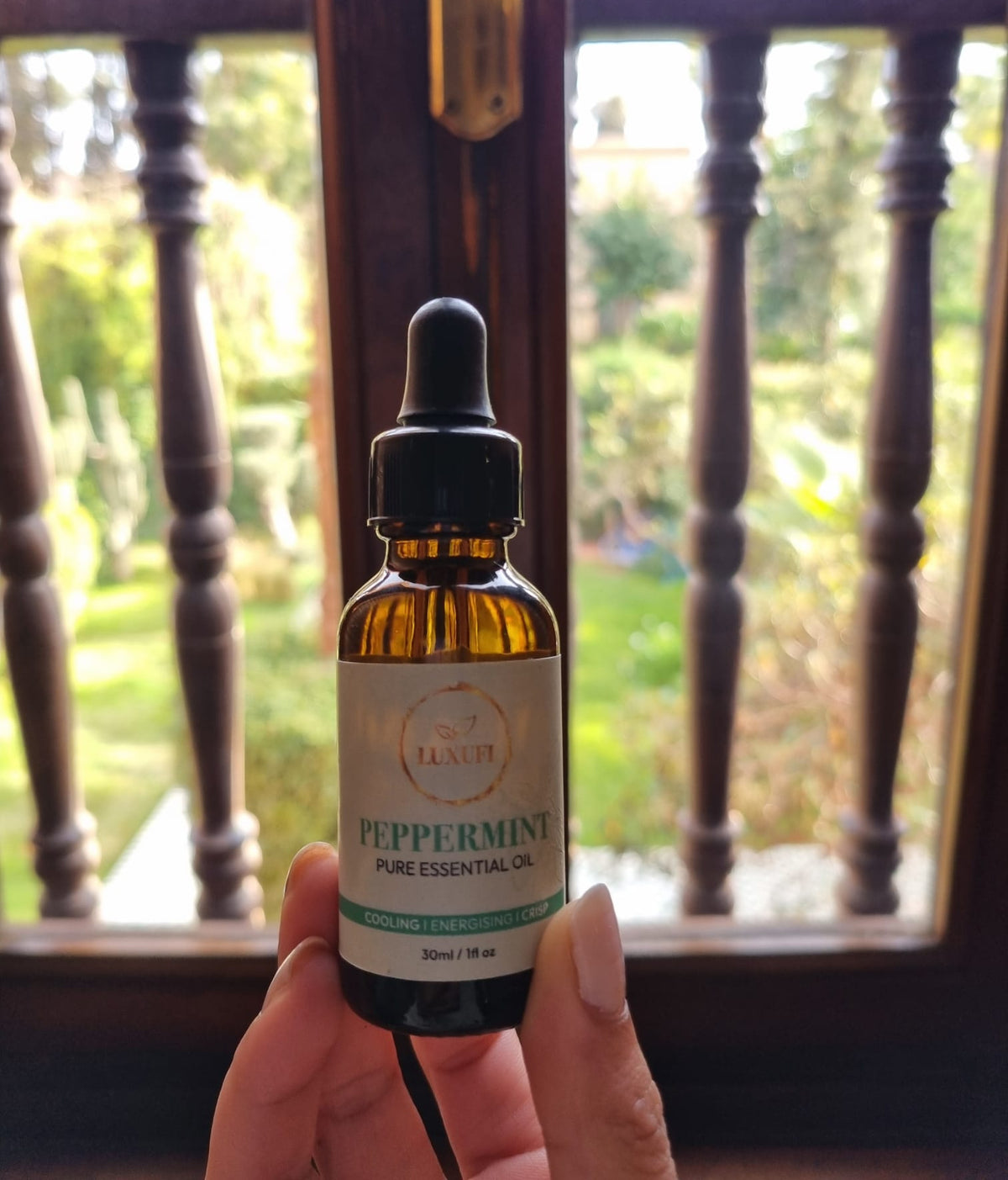Peppermint Essential Oil – Pure & Natural
